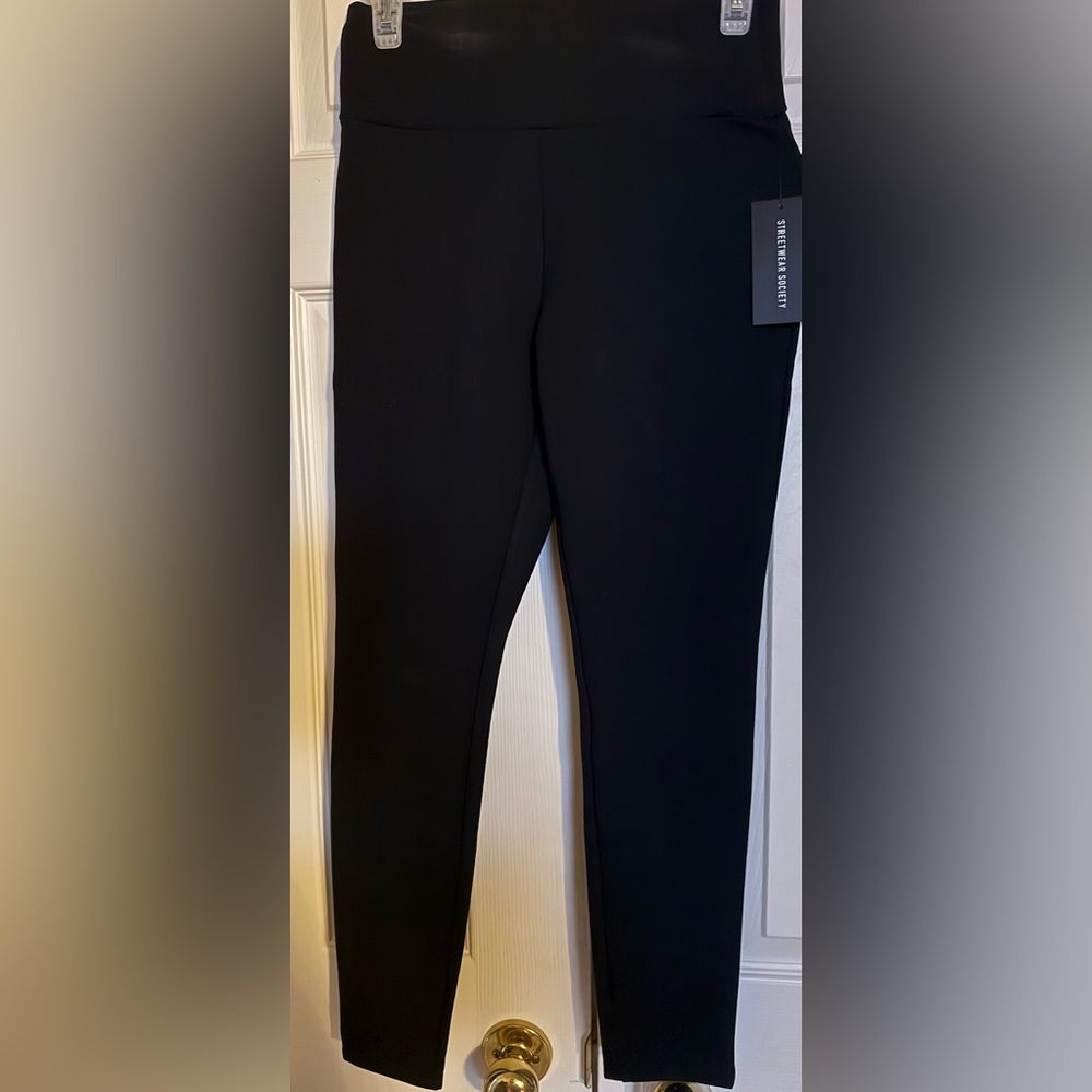 New with tags black pants